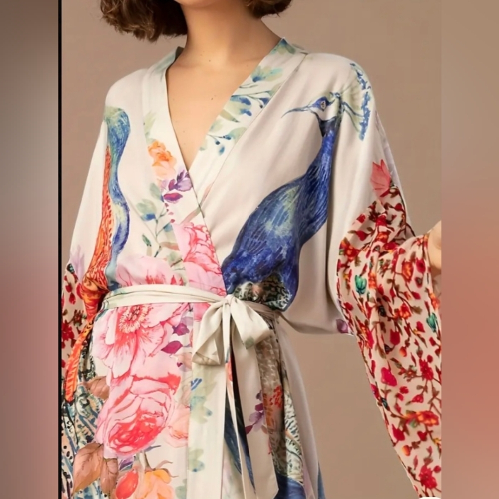 Floral Peacock Satin Robe with Bell Sleeves - White/Pink - Picture 5 of 13